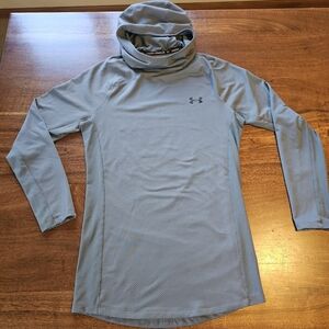 Under Armour Womens Cold Gear Gray With Hood Size Small
